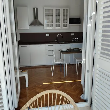 Keti House *