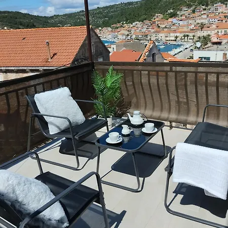 Ubytování v soukromí Keti House Vela Luka